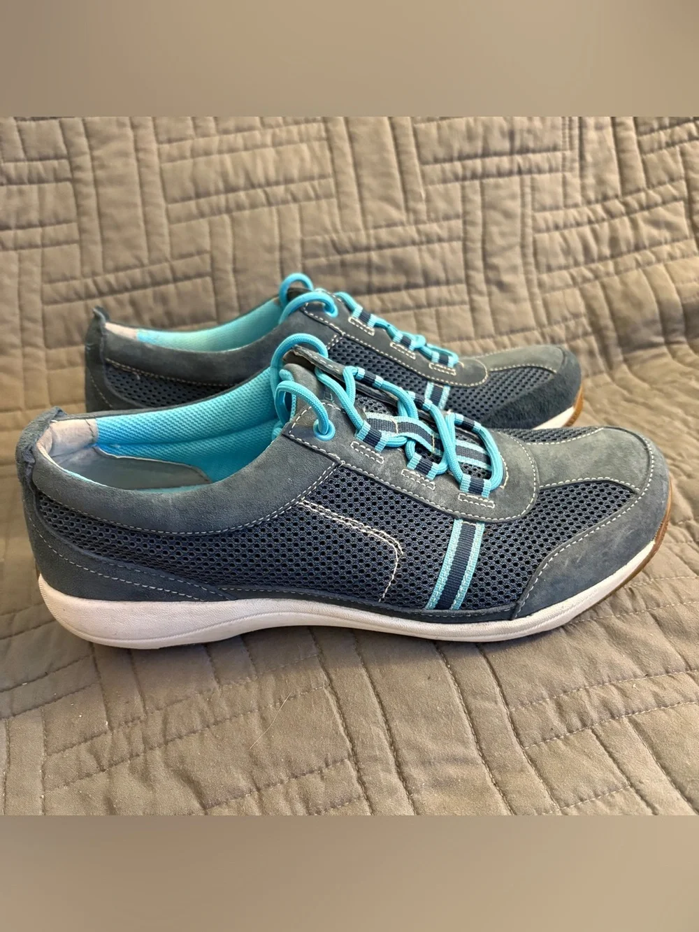 Dansko HELEN Sneakers Womens EU 39 US 8.5- 9 Blue Suede Walking Shoes